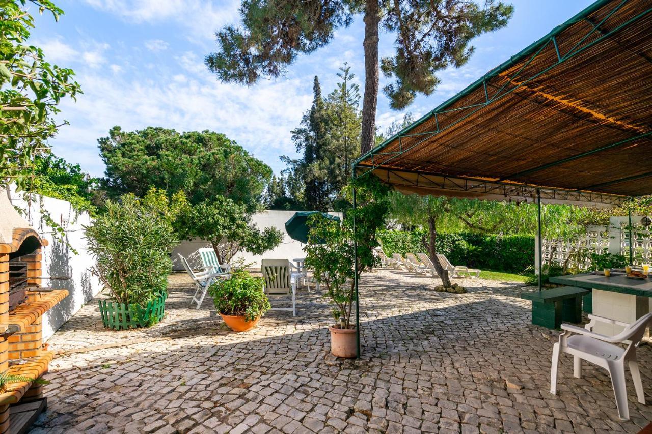 Whome | Balaia 3-Bed Family Holiday Villa Olhos de Agua  Esterno foto