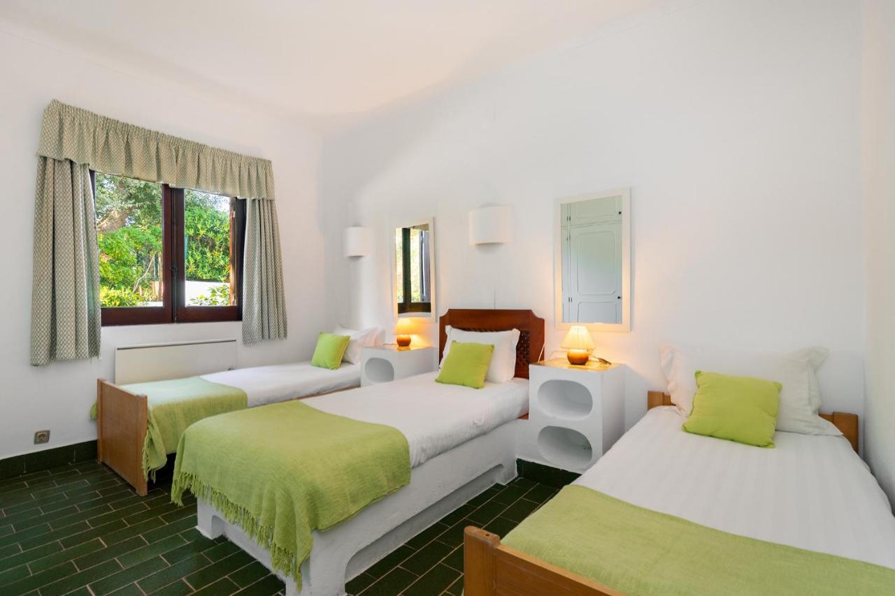 Whome | Balaia 3-Bed Family Holiday Villa Olhos de Agua  Esterno foto
