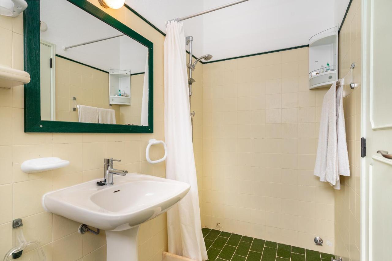 Whome | Balaia 3-Bed Family Holiday Villa Olhos de Agua  Esterno foto