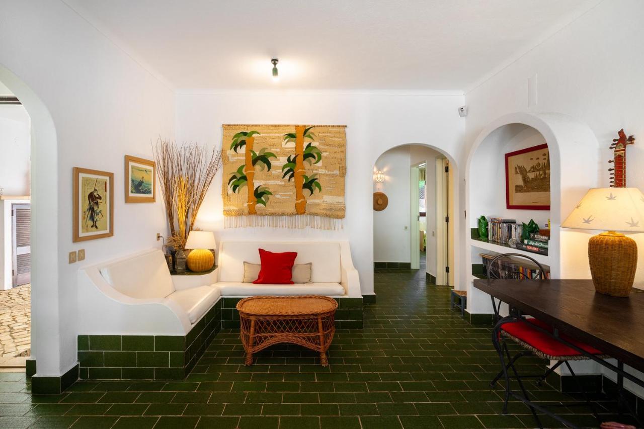 Whome | Balaia 3-Bed Family Holiday Villa Olhos de Agua  Esterno foto